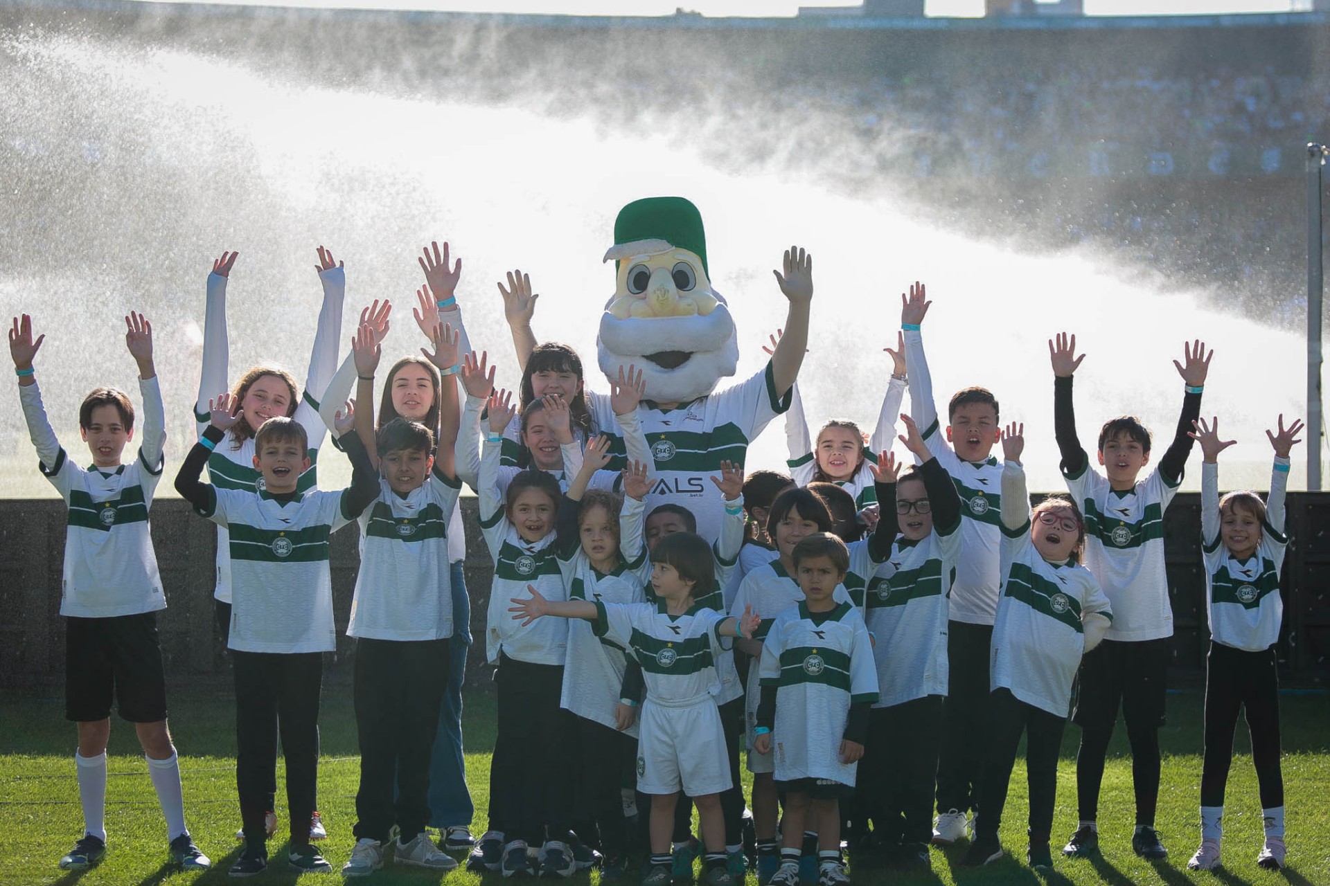 Galeria dos Mascotinhos #CFCxAVA