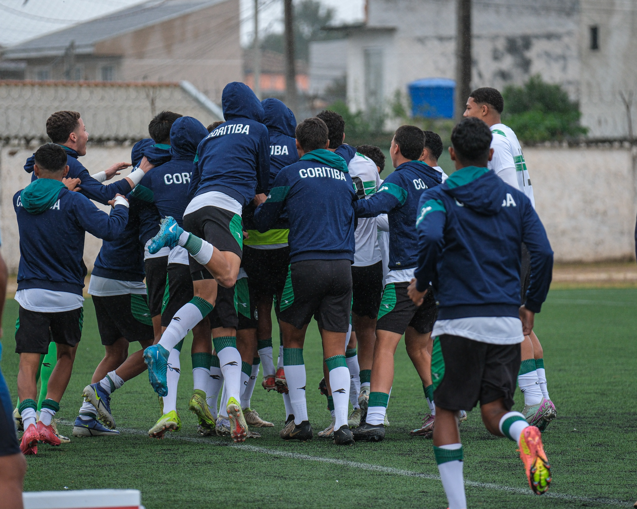 Base do Verdão tem maratona de jogos