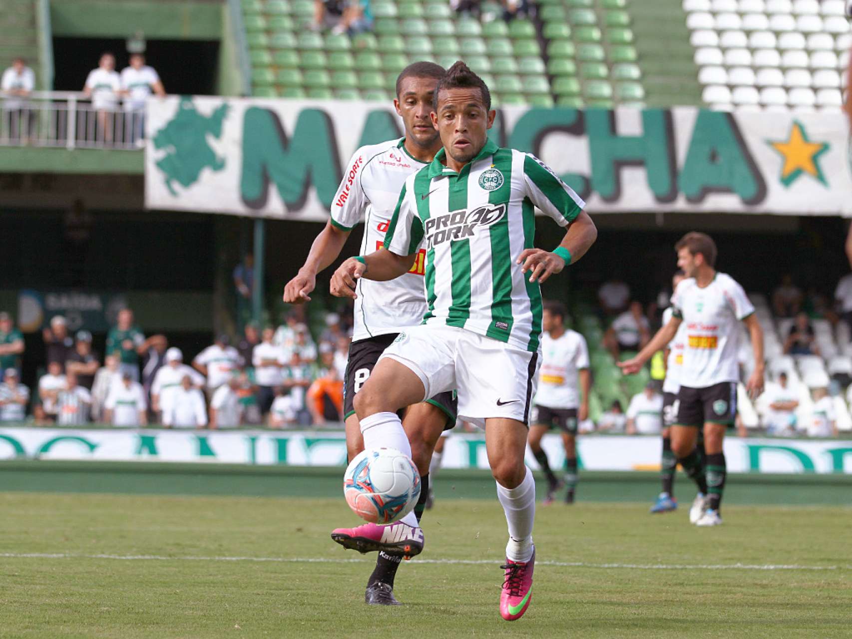 Ficha técnica