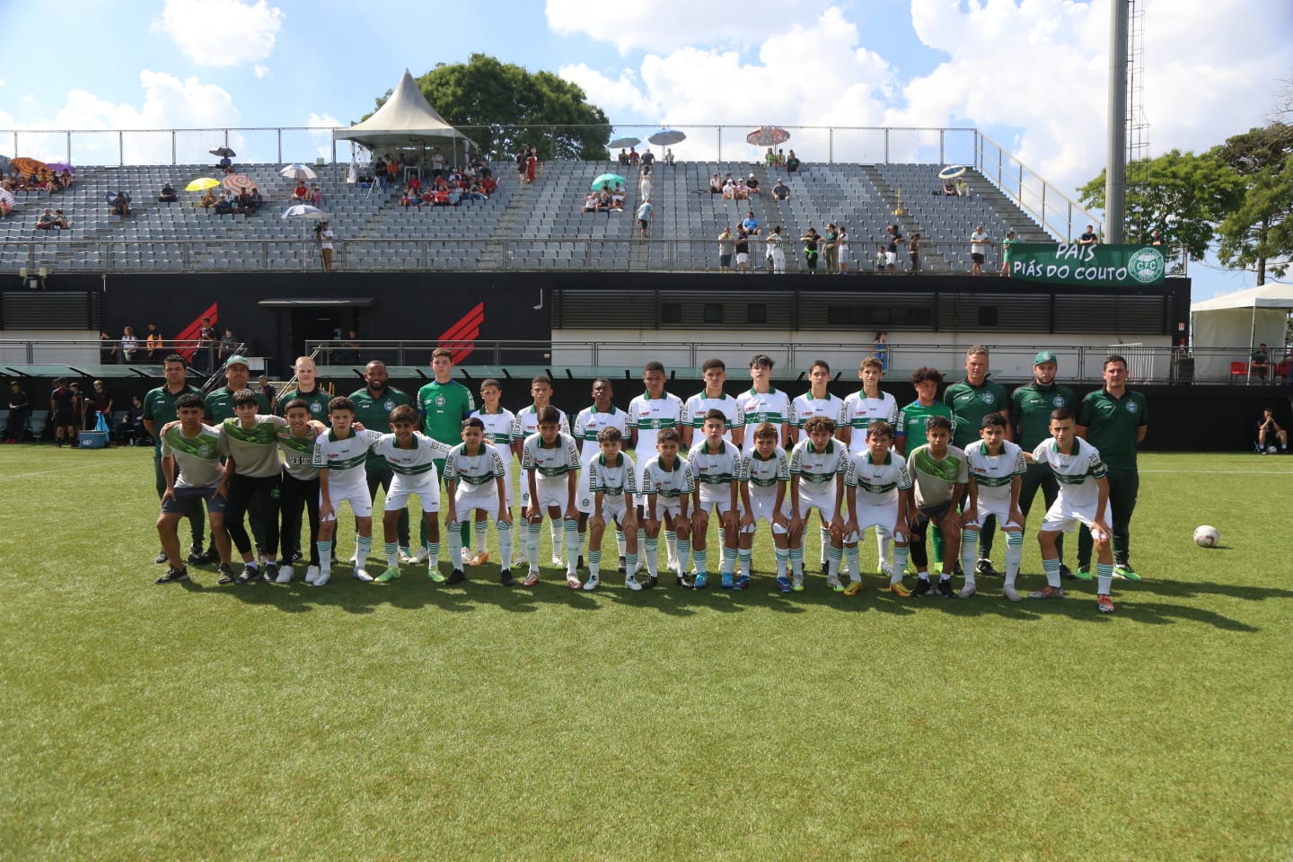 Sub-13  campeo da Taa Curitiba