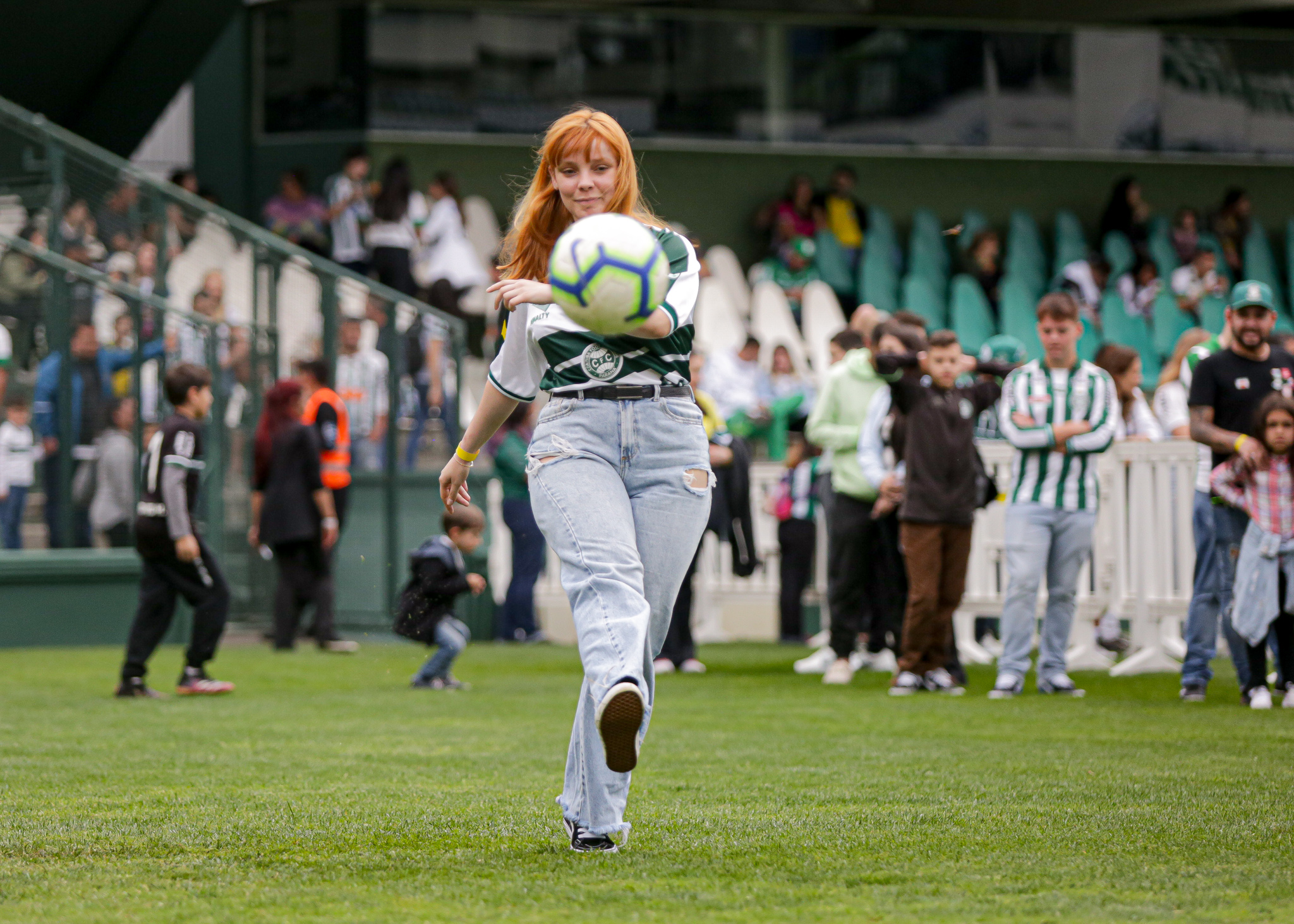 Coxa Day: Coritiba promove festa de aniversrio para os torcedores com shows ao vivo, presena de dolos e inaugurao de espaos temticos