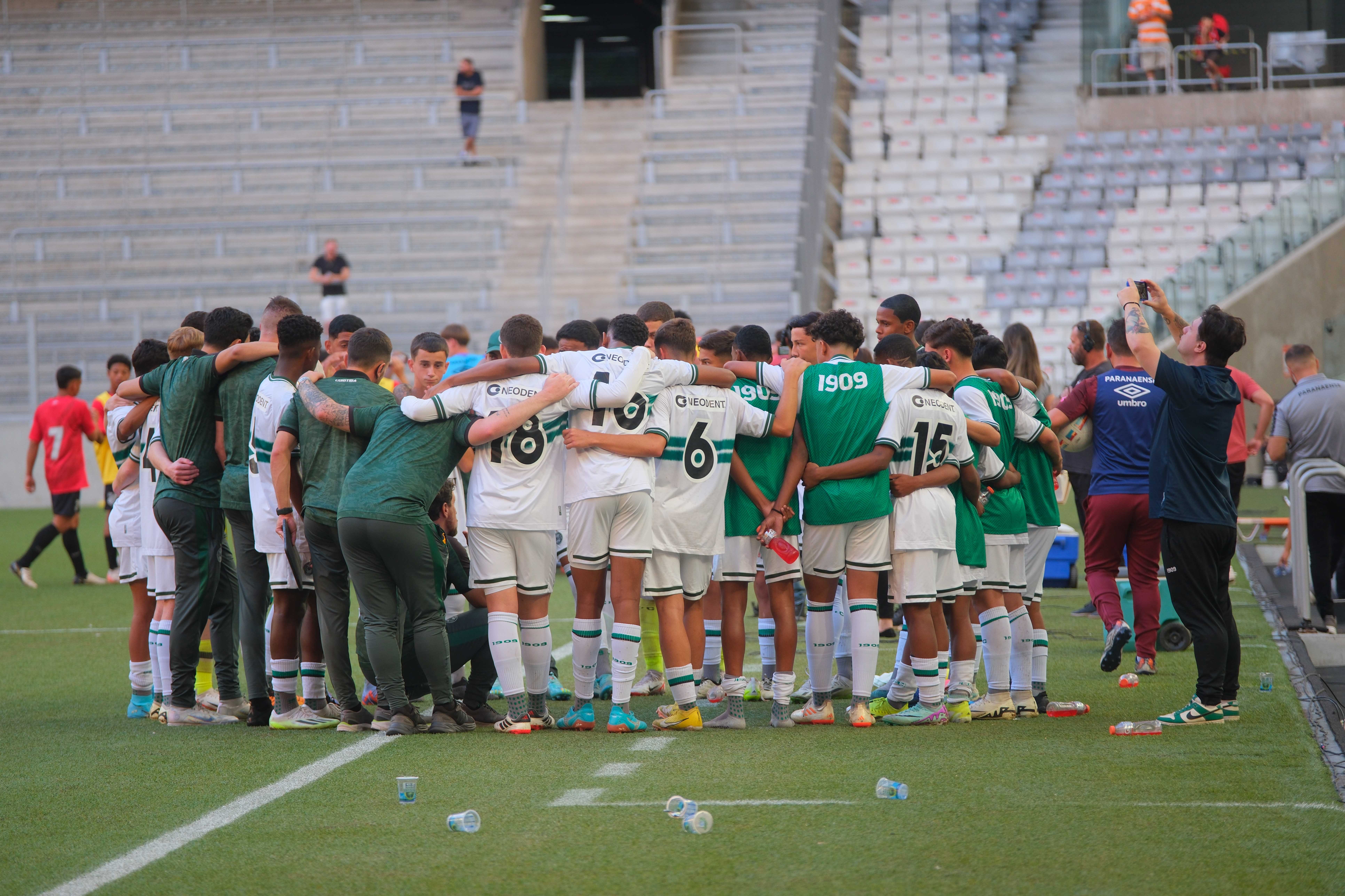 Coritiba vice-campeo do Paranaense sub-15