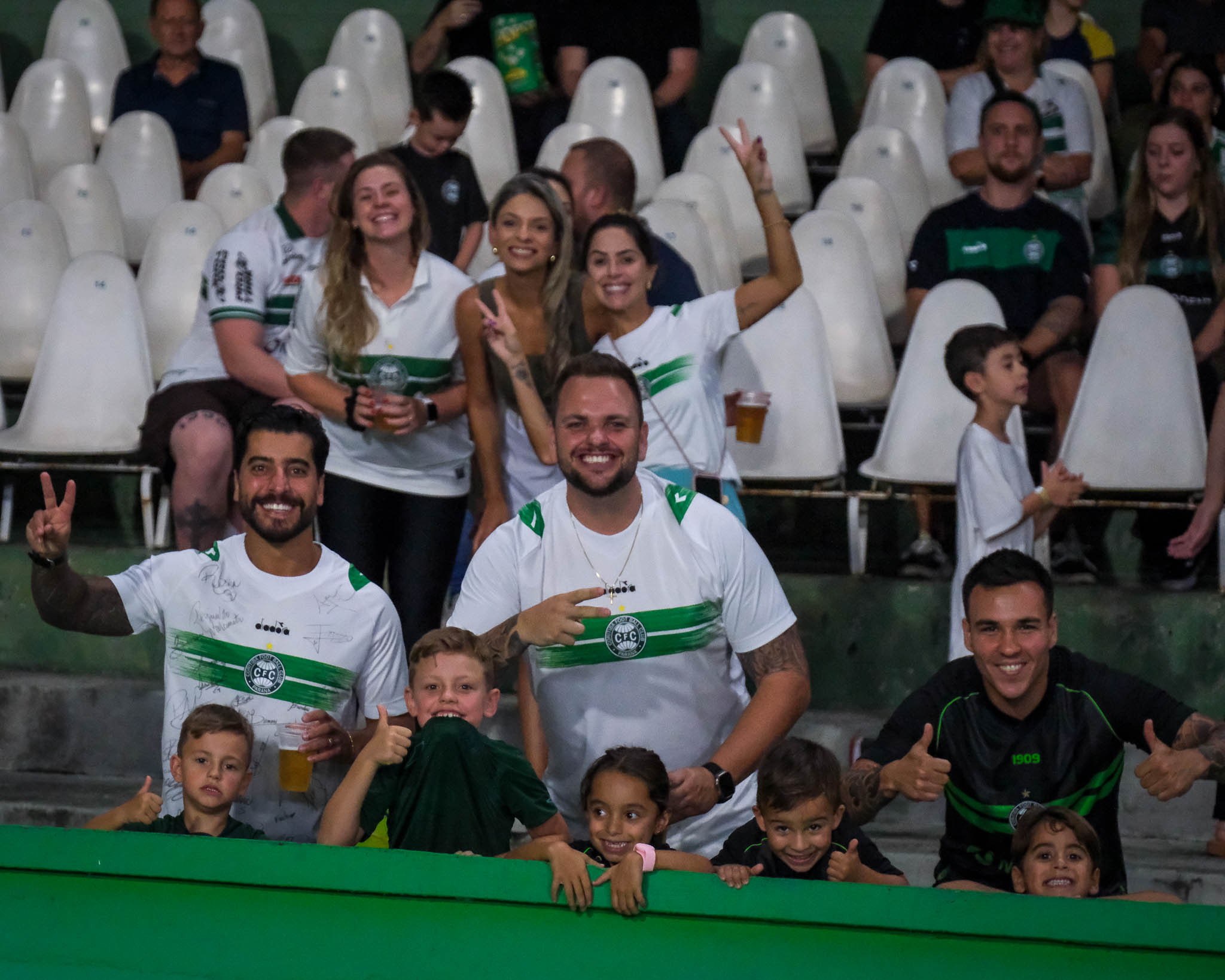 Galeria da Torcida #CFCxOFEC