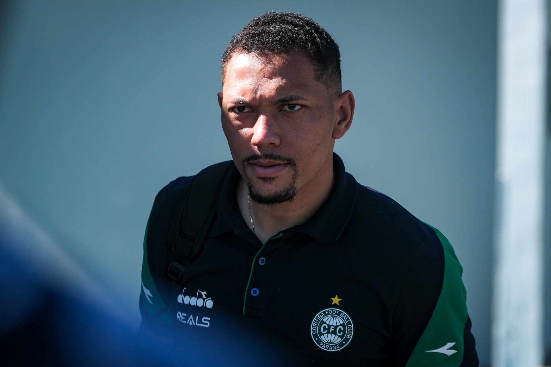 Veja a lista de atletas relacionados para o confronto entre Vila Nova e Coritiba