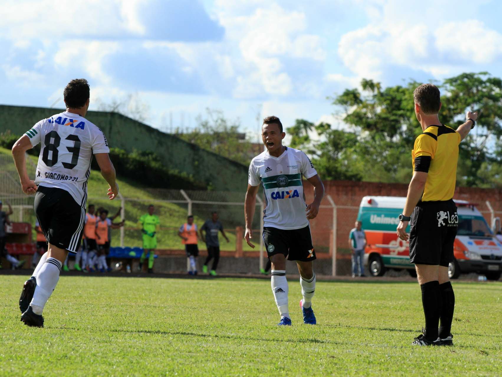 Primeiro gol de Rodrigo Ramos
