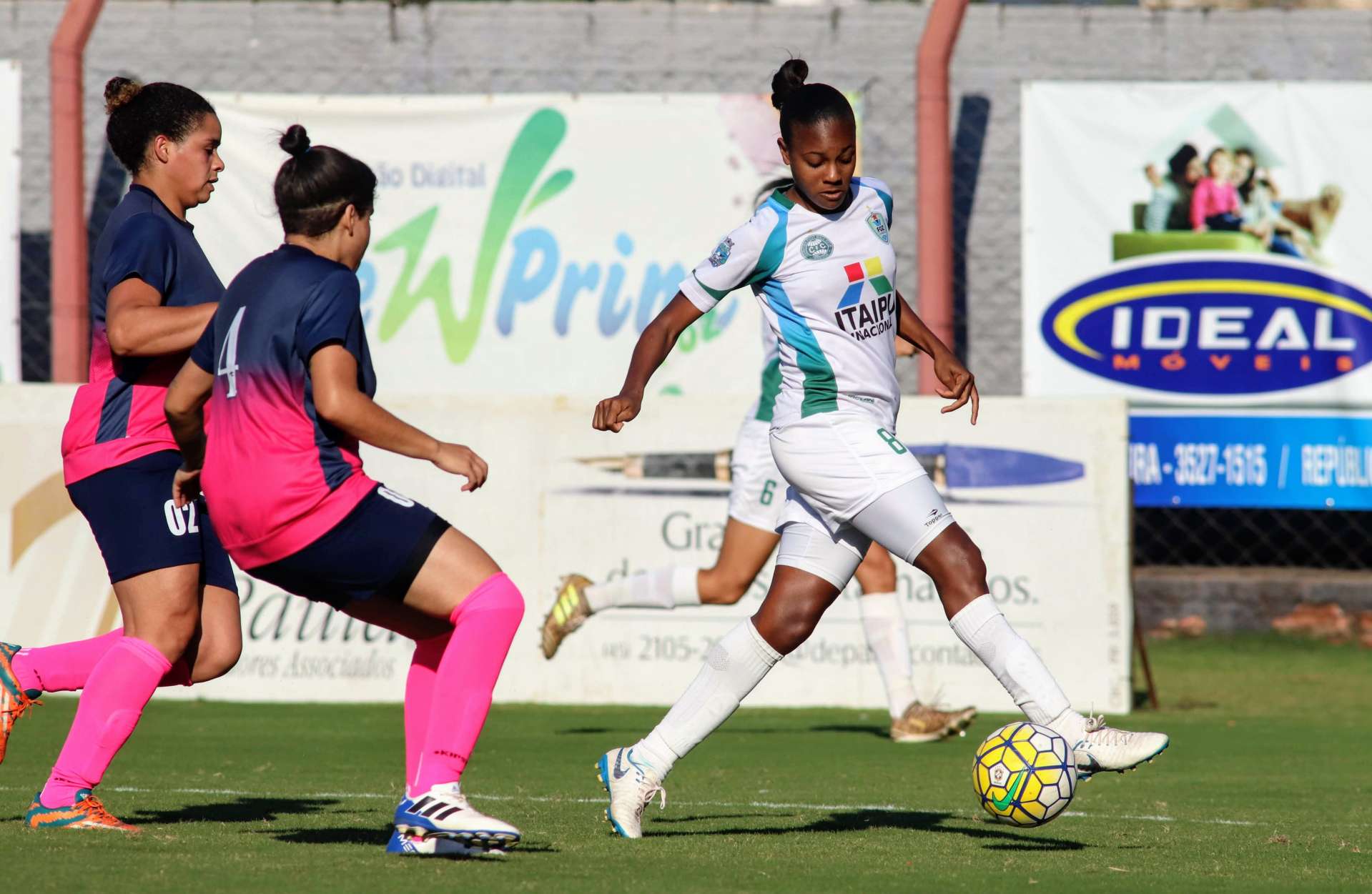 Vitria no Paranaense Feminino