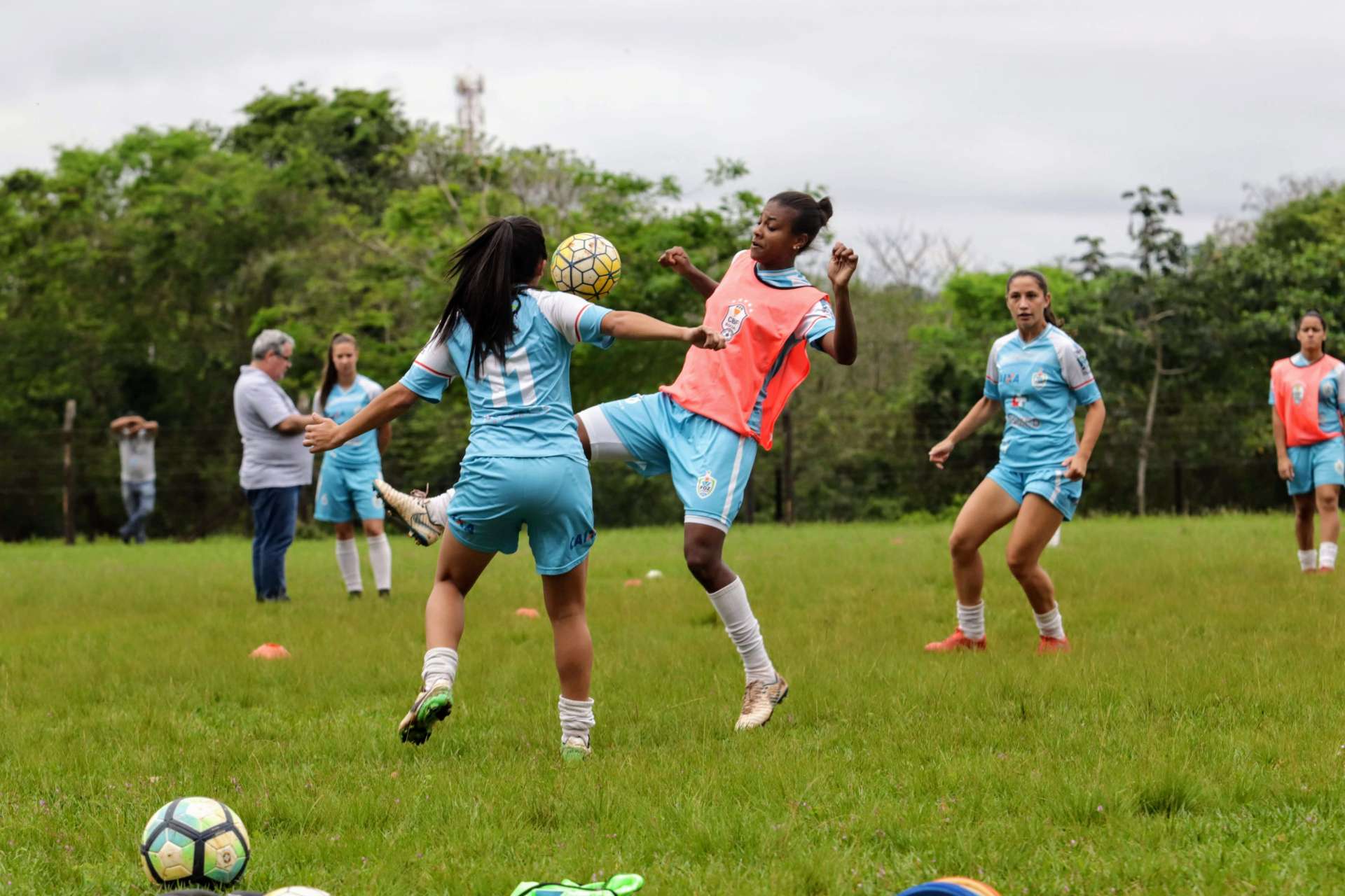 Incio do segundo turno do Paranaense Feminino