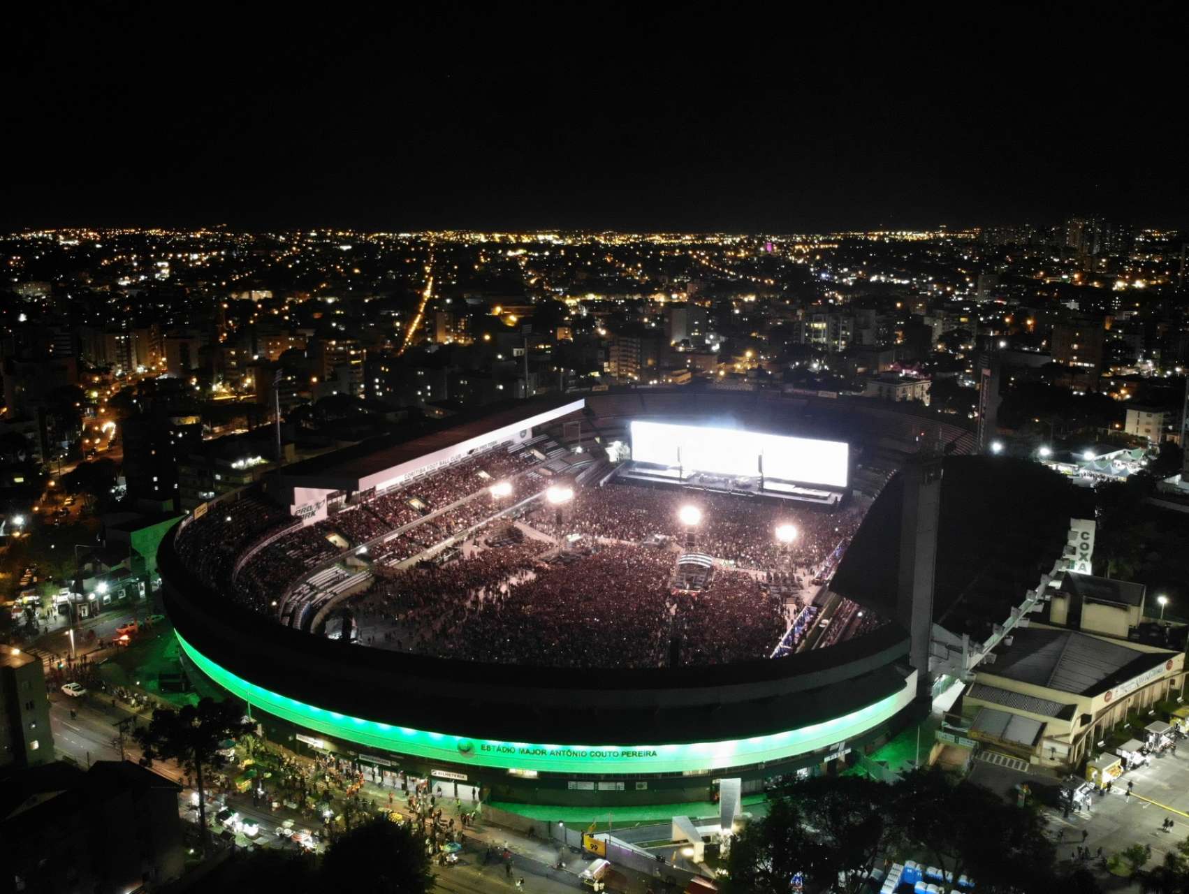 Couto recebe Roger Waters