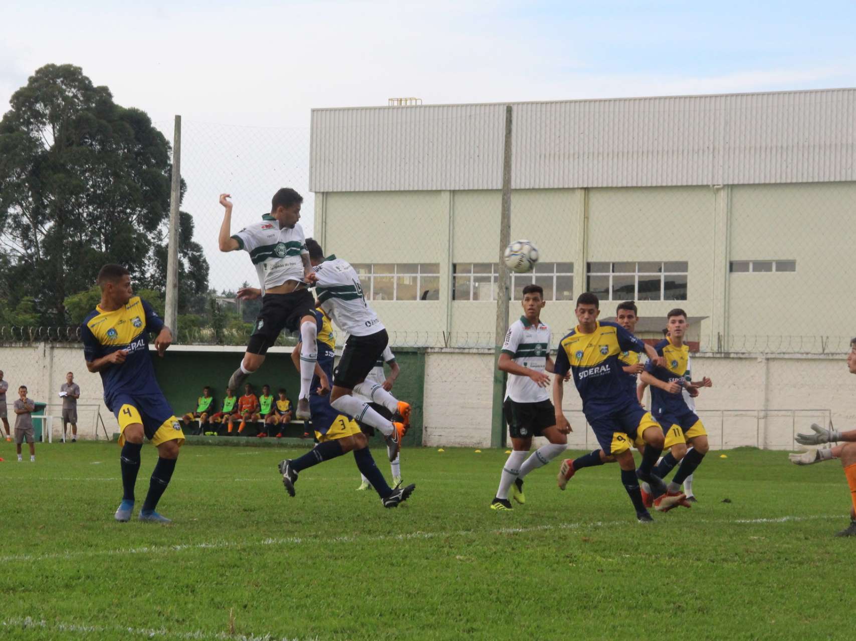 Coxa no Paranaense Sub-19