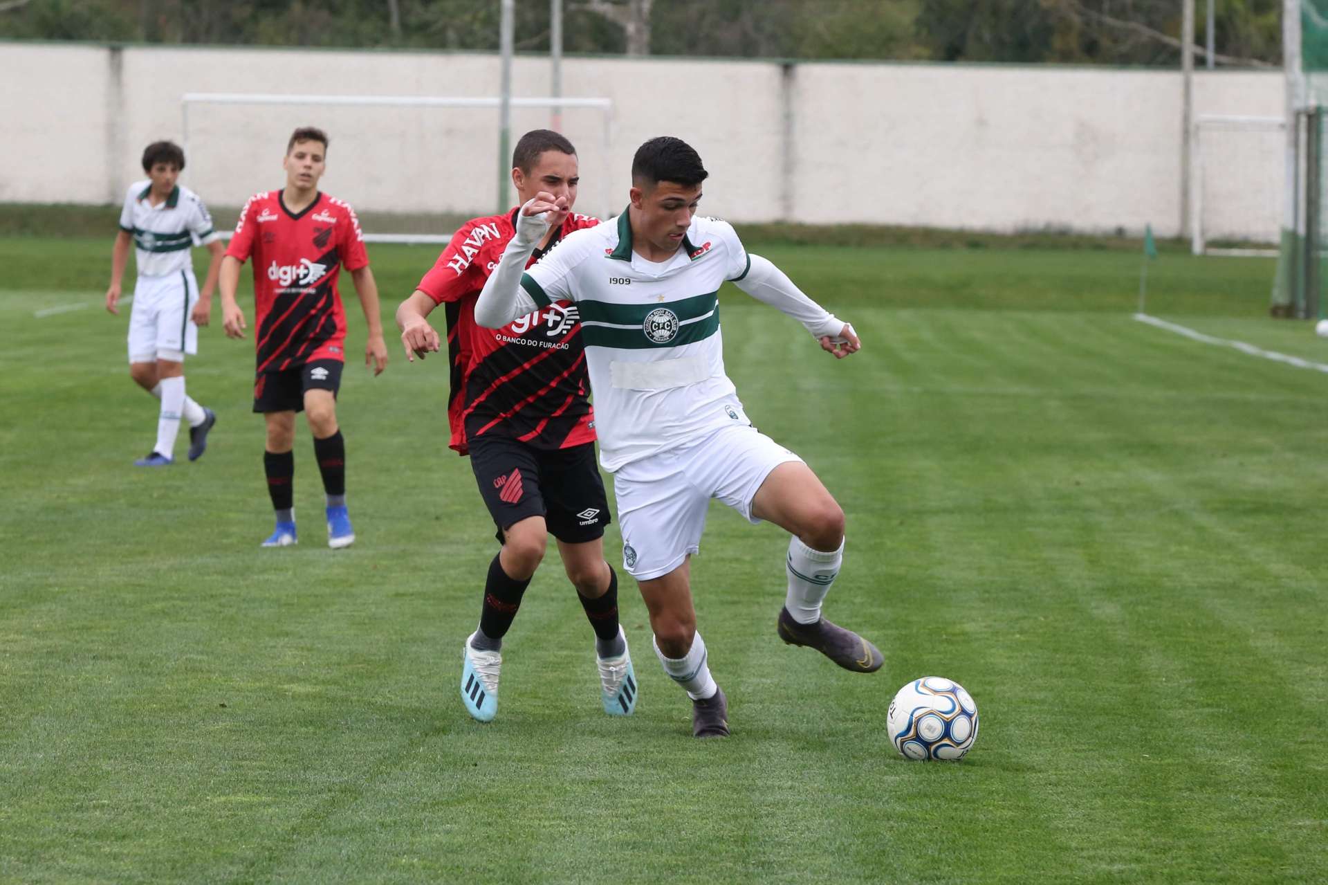 Clssico termina empatado no estadual Sub-15