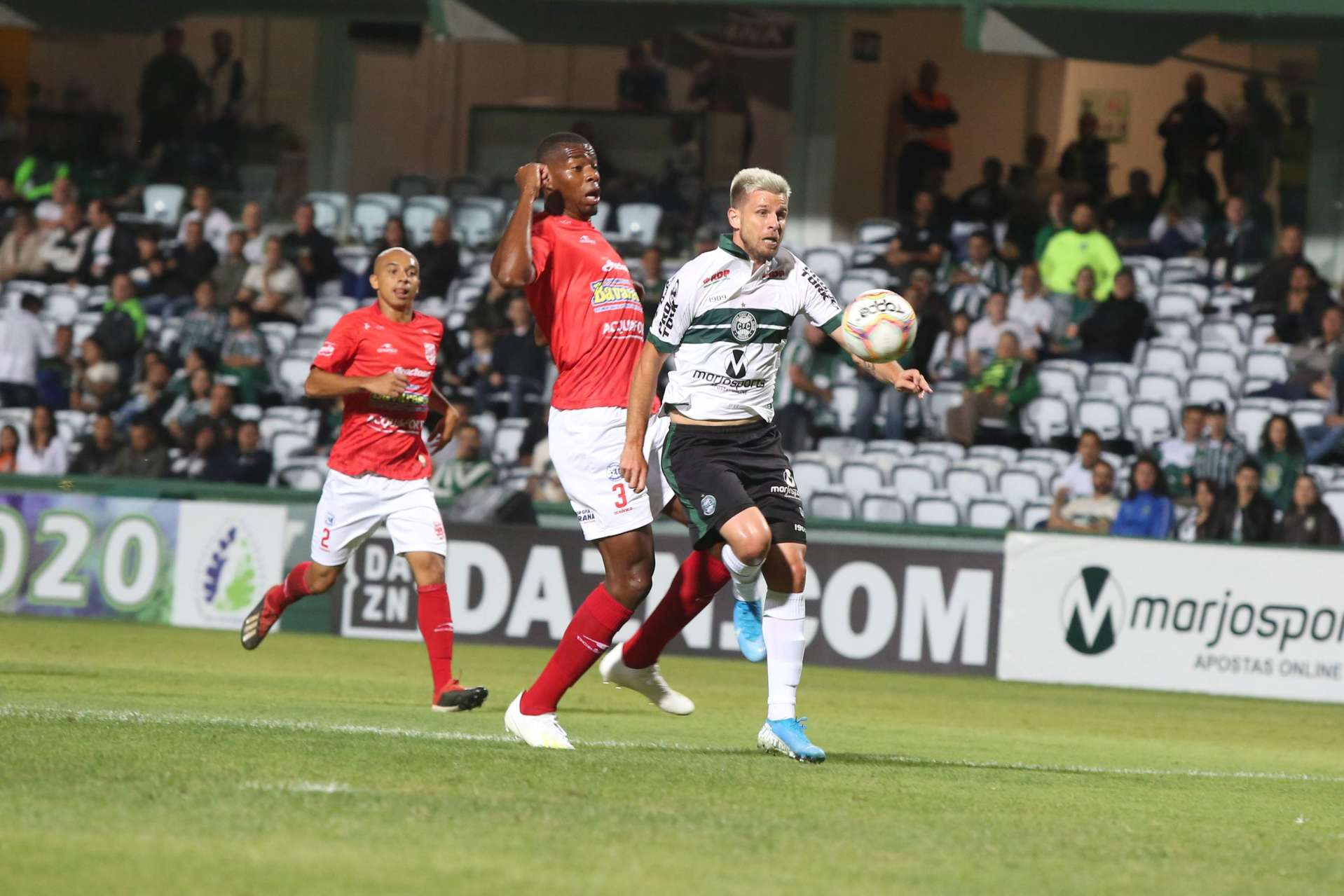 Empate no Couto
