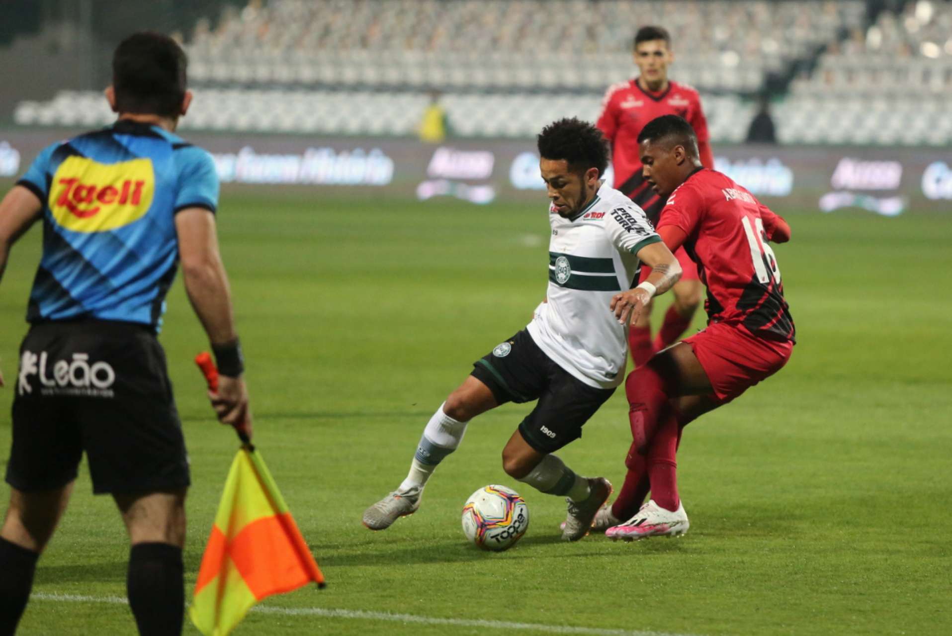 Fotos: Coritiba x Athletico-PR