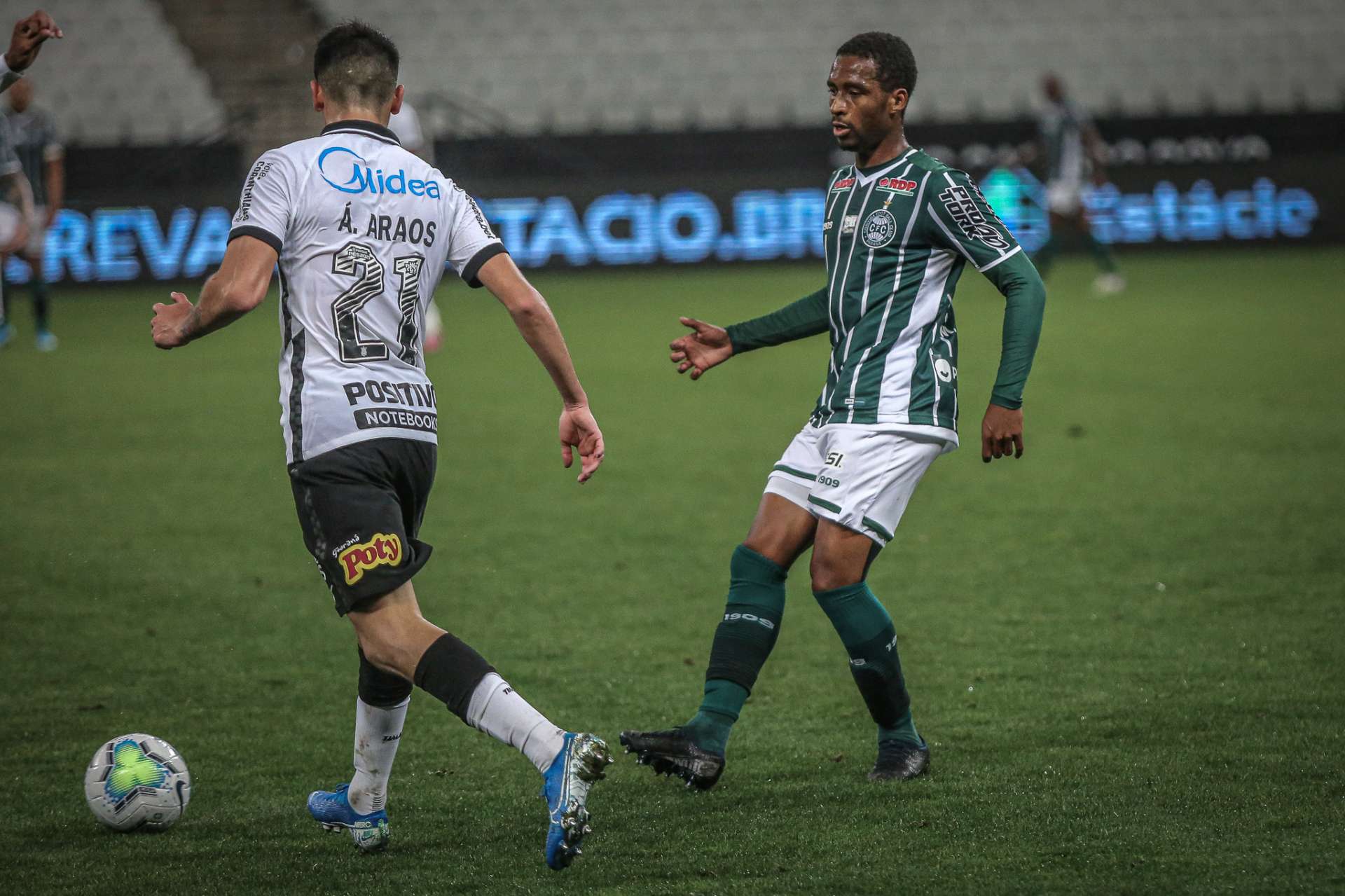 Nmeros de Coritiba e Corinthians