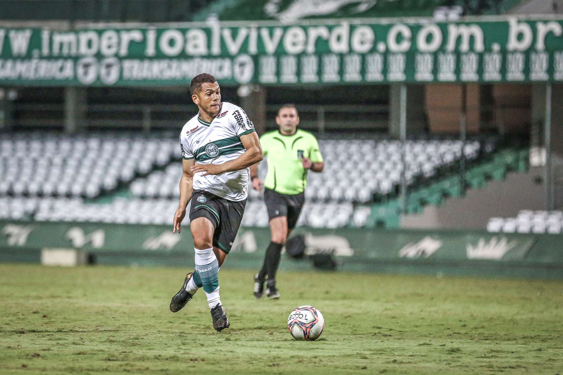 Dalberto e Jhony estreiam no Coritiba