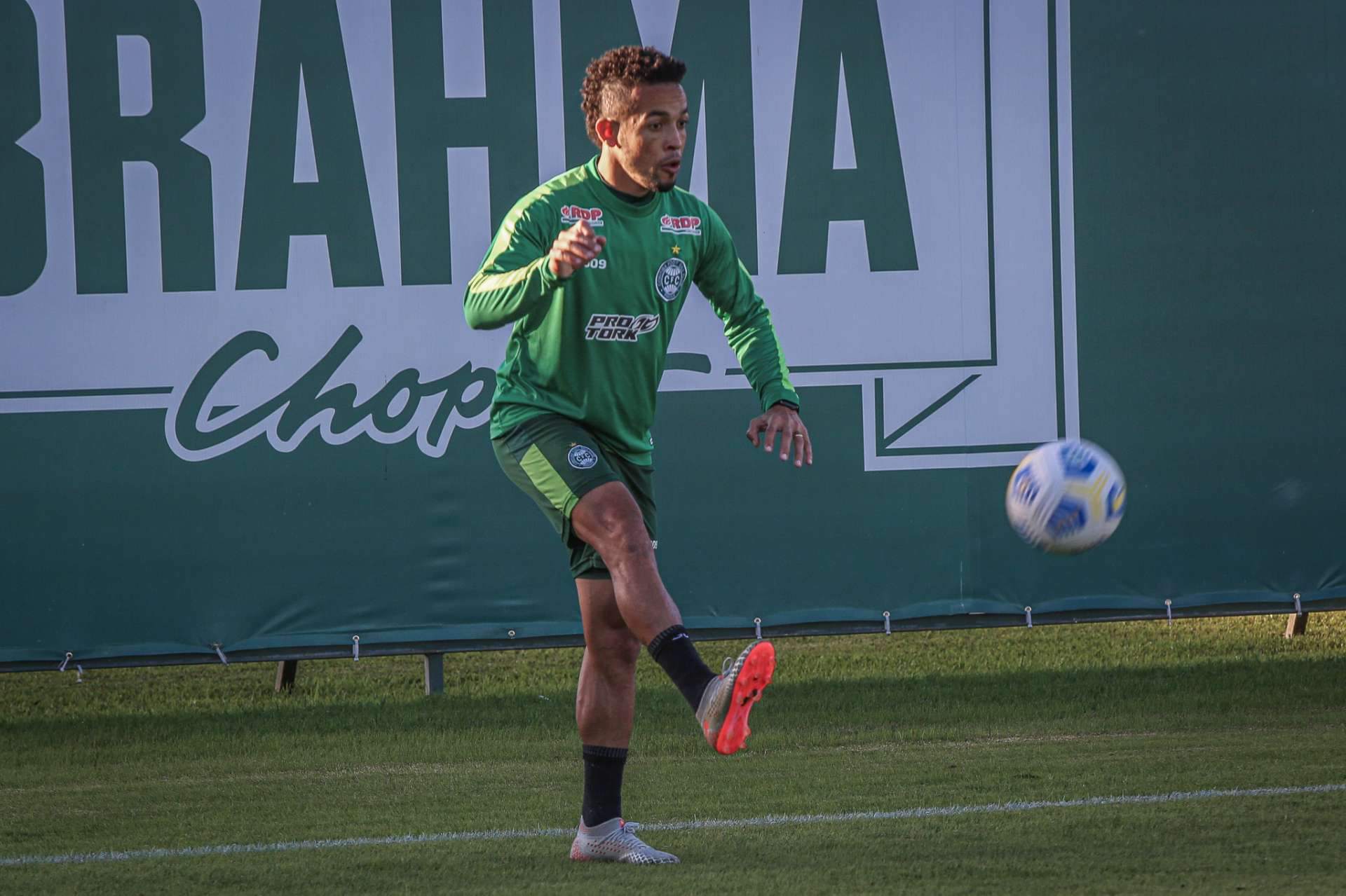 Coxa pronto para enfrentar o Flamengo
