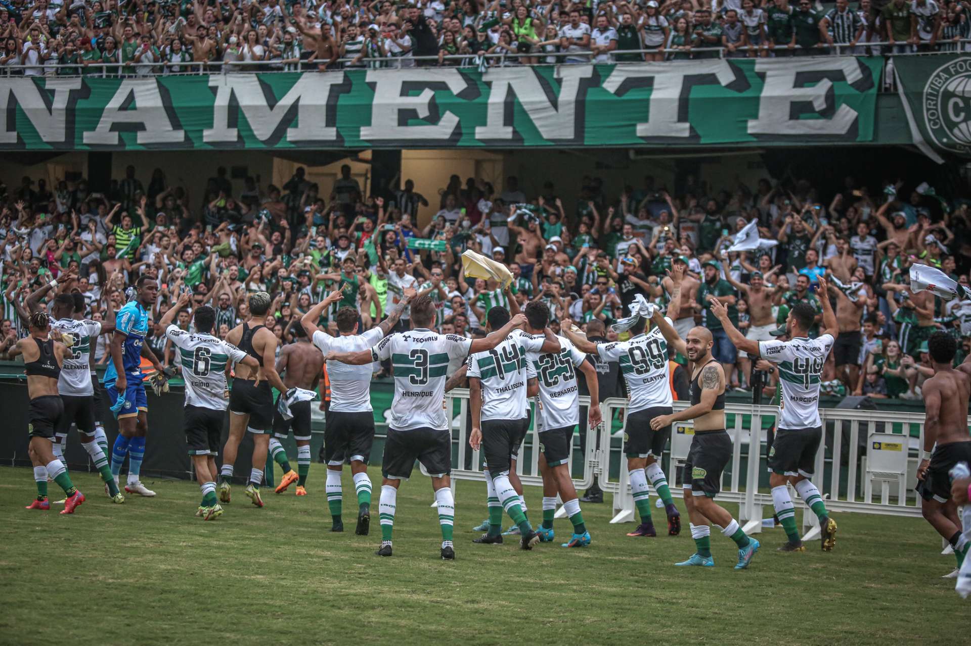 Coxa na final do Paranaense