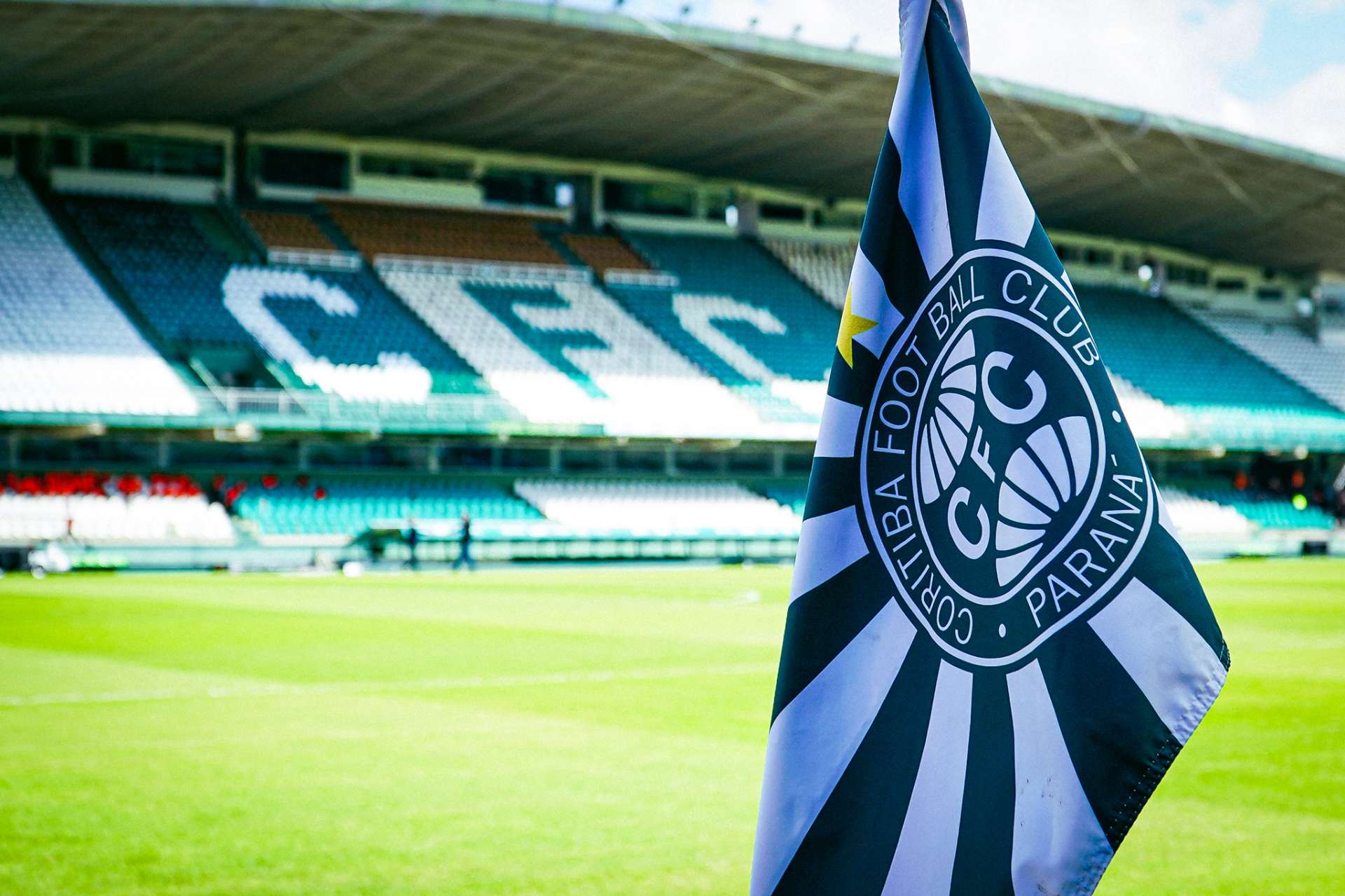 Coritiba lana novo uniforme na prxima semana