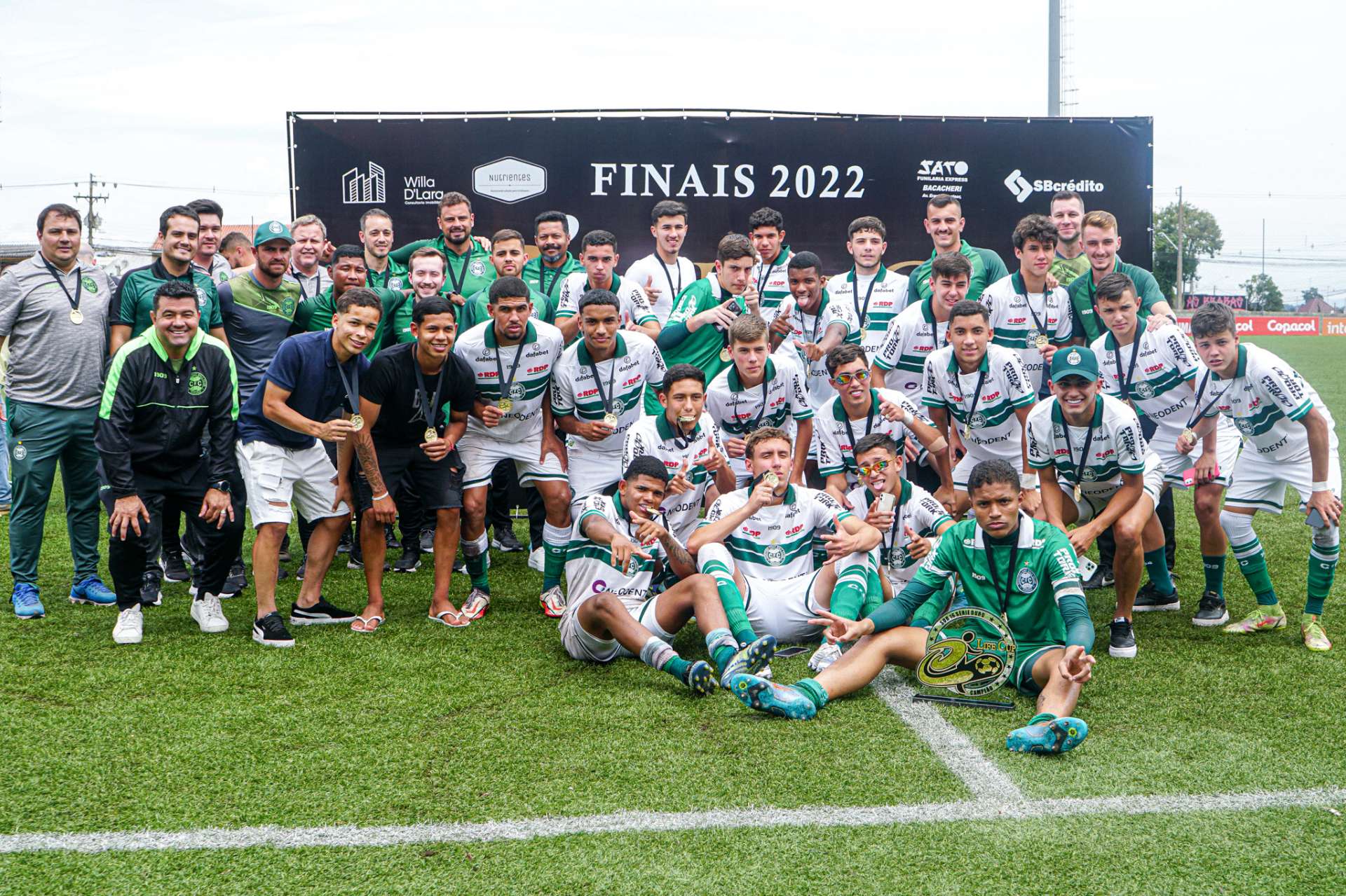 CORITIBA BICAMPEO DA LIFE CUP SUB-16