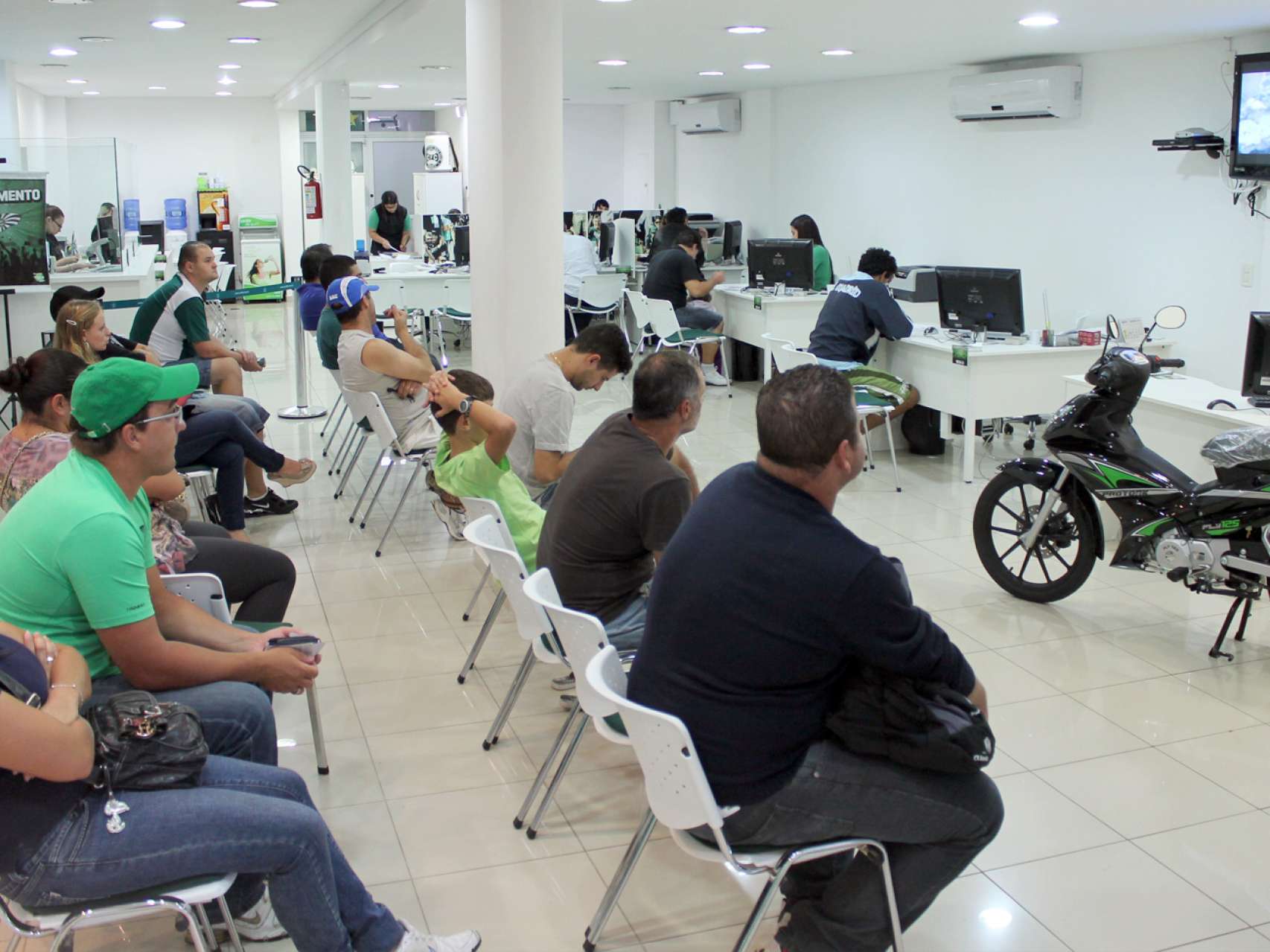 Horrio de atendimento da Central de Scios