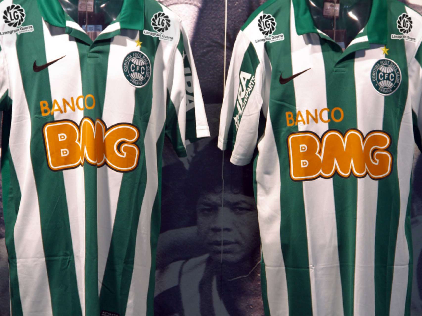 Novas camisas  venda