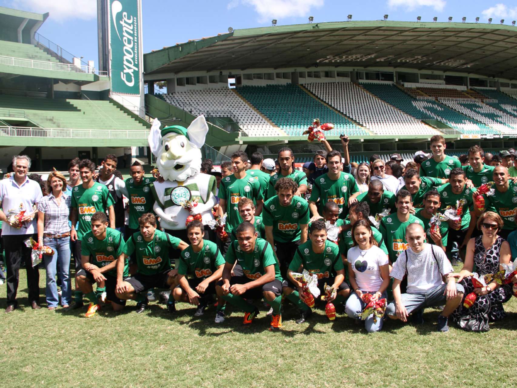 Pscoa solidria no Couto Pereira