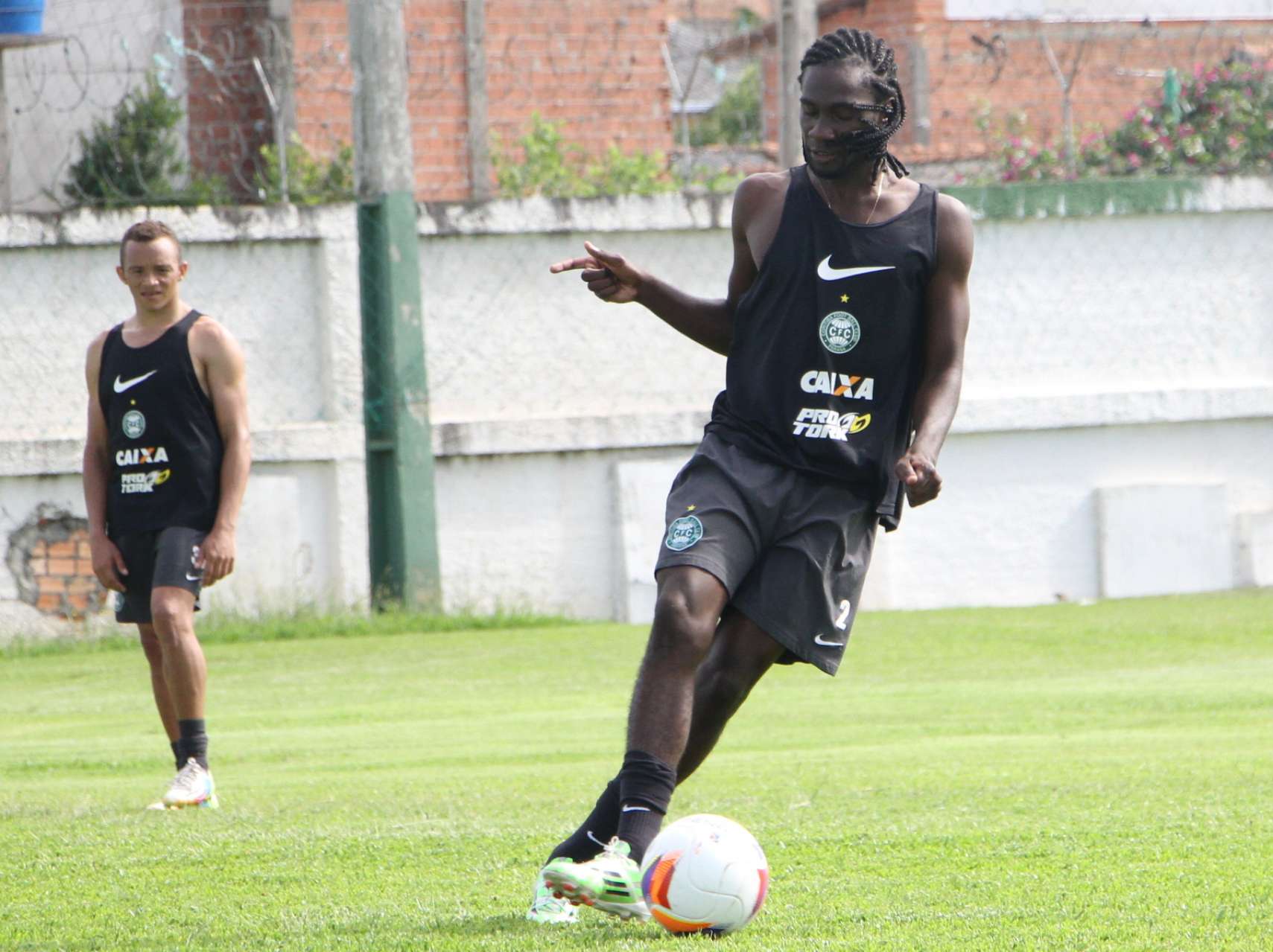 Coxa confirma Negueba