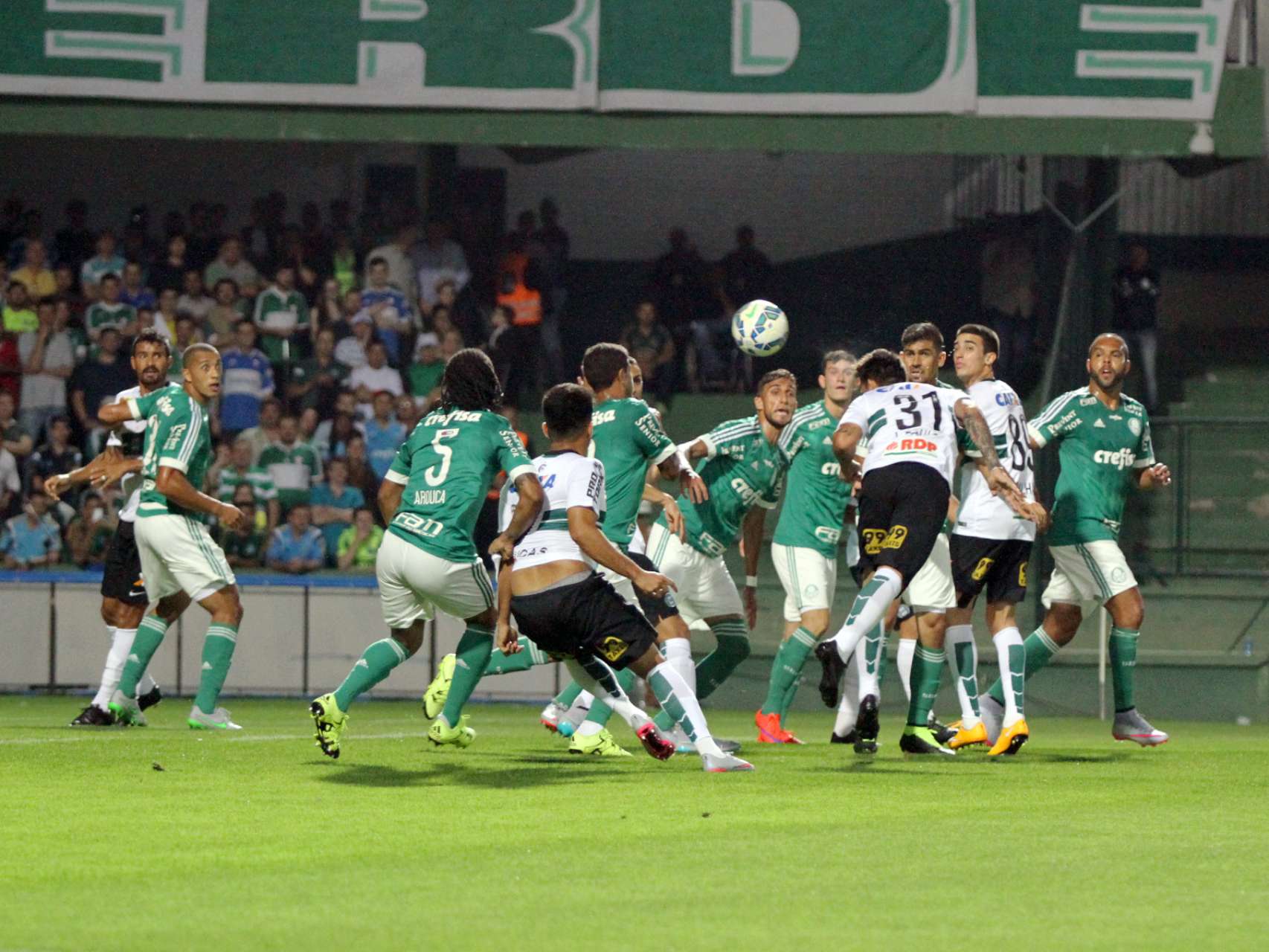 Por dentro do adversrio
