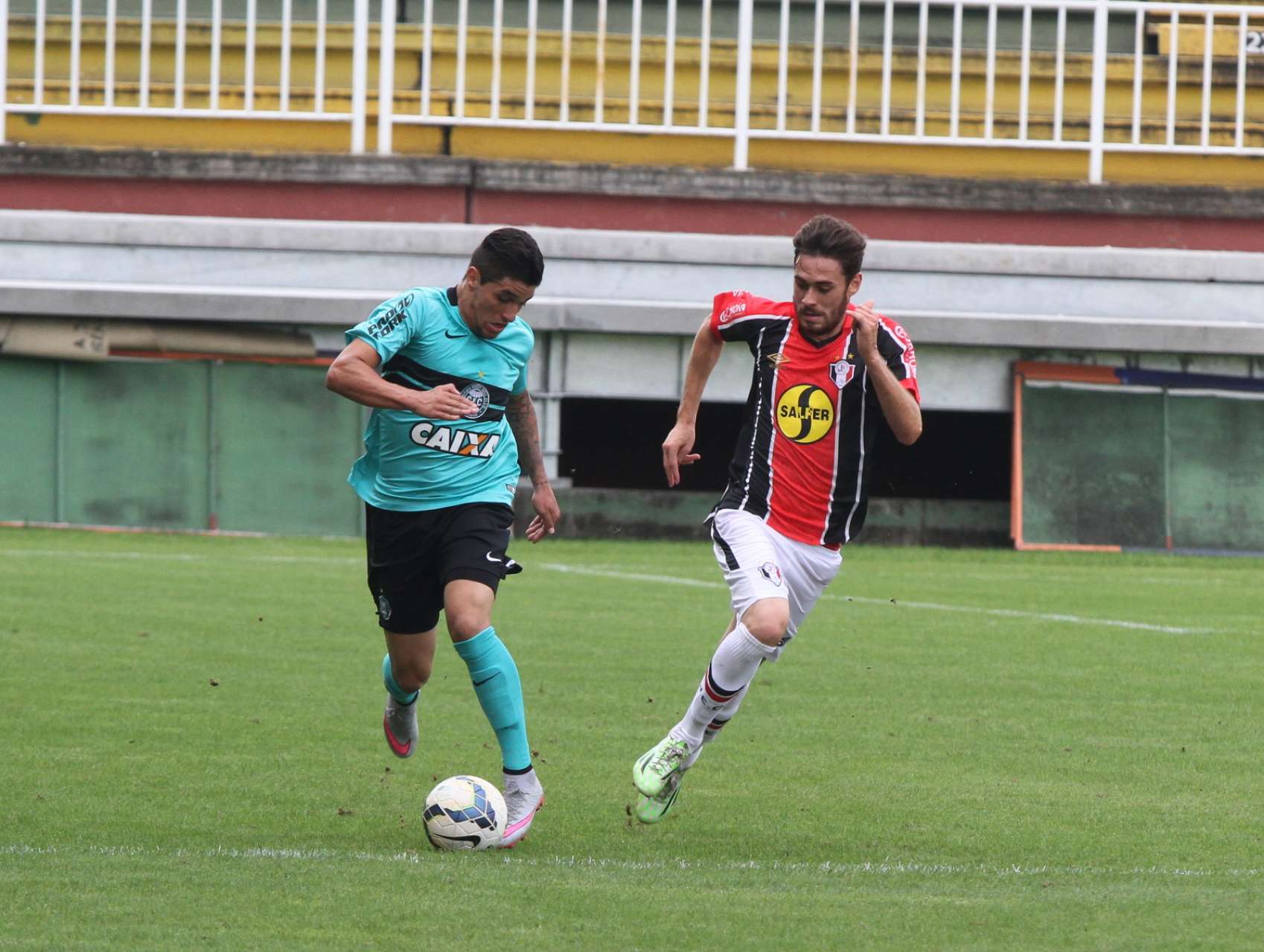 Sub-20 sofre derrota