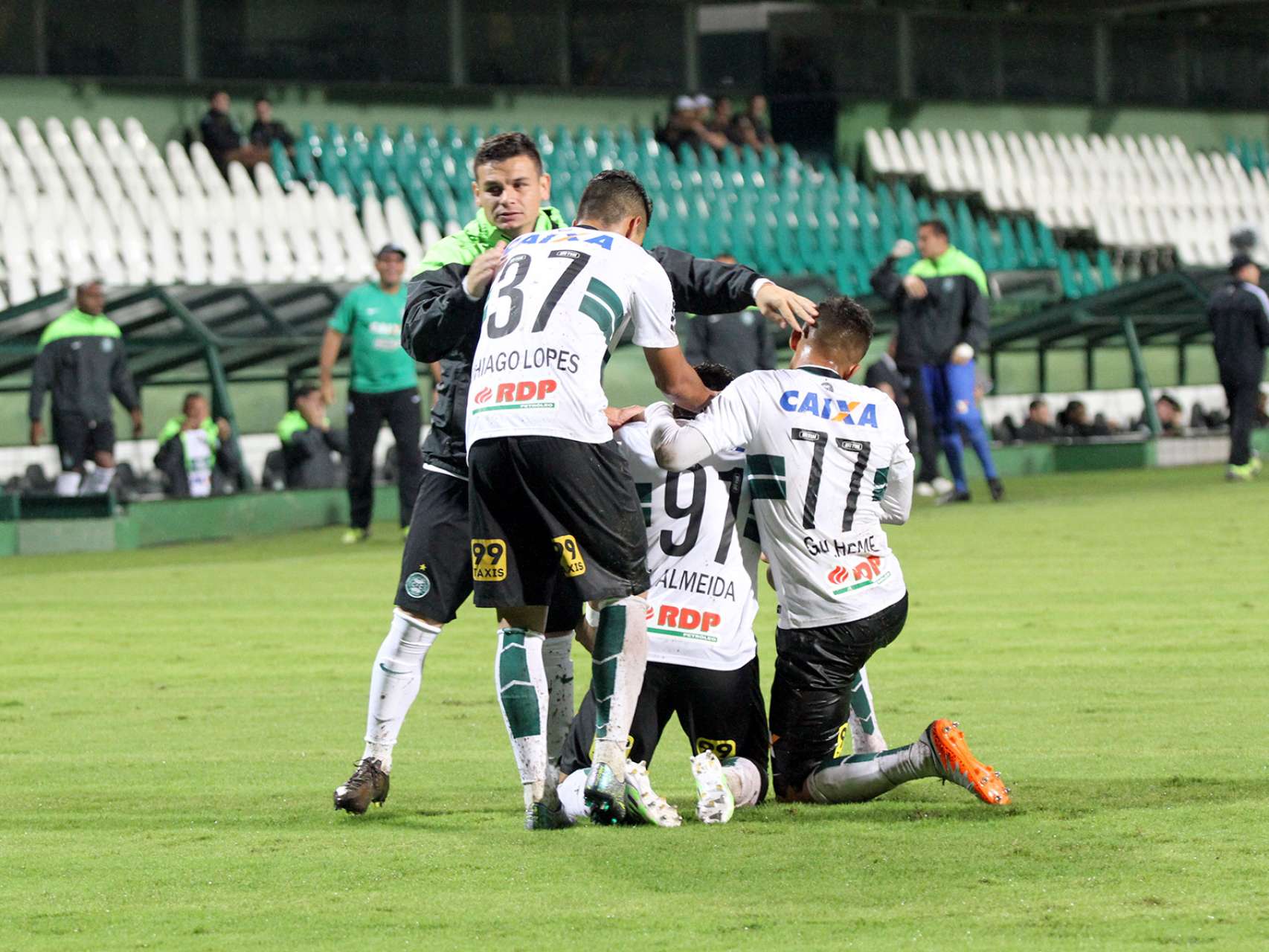 Fotos: Coritiba x Santos